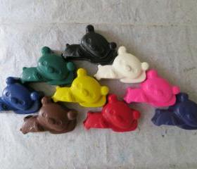 Kawaii Bears Napping Crayon Set of 56