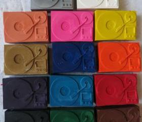 Turntable LP Crayon set of 28